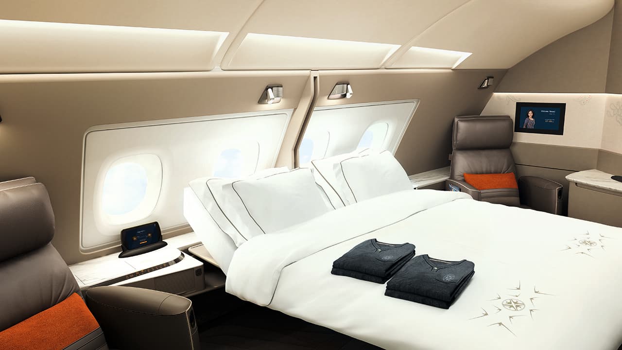 Singapore Airlines First Class to Singapore - Image 1